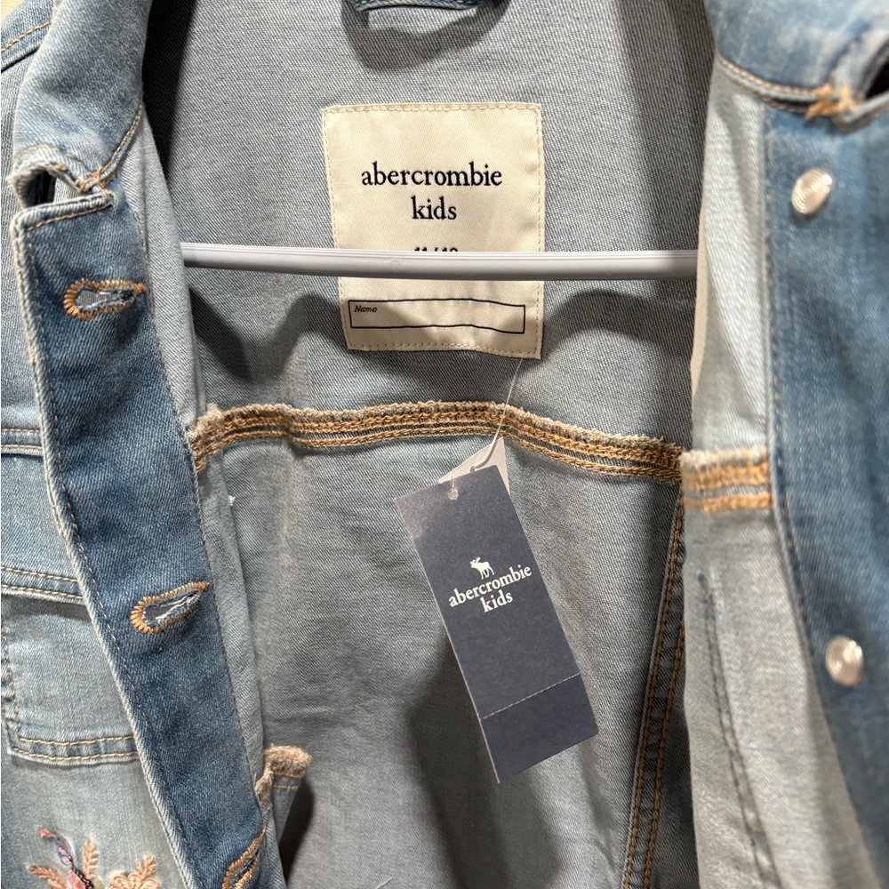 Abercrombie Kids Light Blue Denim Jacket with Floral Embroidery - Picture 6 of 7